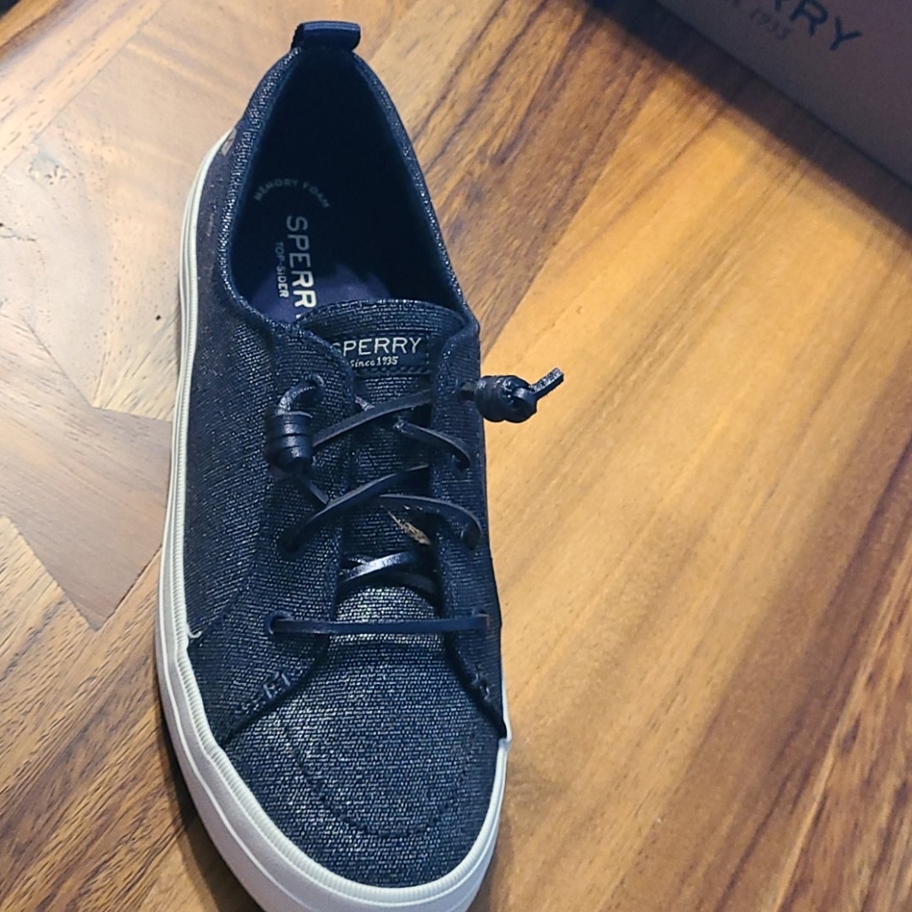 Sperry slip on shoes
